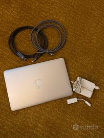 Macbook air 11” mid 2011