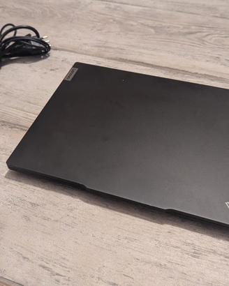 Garanzia 10/27 Lenovo Thinkpad E14 Gen5 R7 16 512