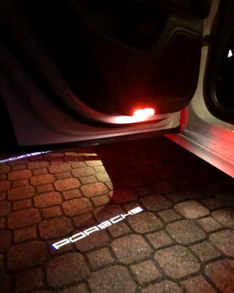 Luci sotto portiere Porsche