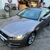 Jaguar XE 2.0 D Turbo Portfolio