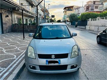 SUZUKI Swift 1.3