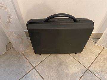 Valigetta ventiquattr’ore