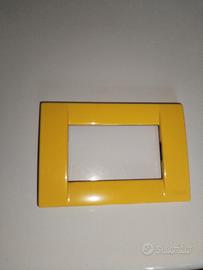 Placche Vimar Idea 3 moduli gialle