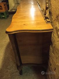 Mobile credenza con vetrinetta e specchiera 