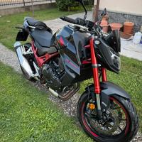Ho da CB 750 Hornet -2023- perfetta