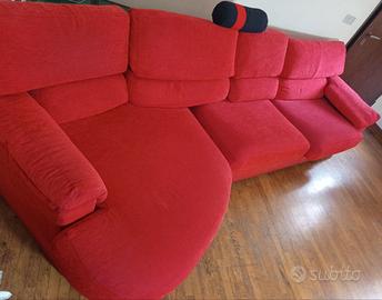 Divano rosso