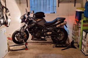 triumph street triple r del 2009