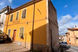 Casa indipendente da ristrutturare, Bessude
