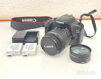 Fotocamera Canon EOS 550D + 18-55mm EF-S