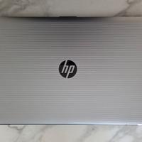 Notebook HP con 12 Gb di RAM e 1TB di Hard Disk