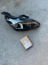 Faro anteriore destro Peugeot 3008