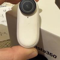 Insta360 GO2