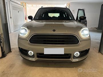 MINI Countryman Cooper D 150 CV Automatica