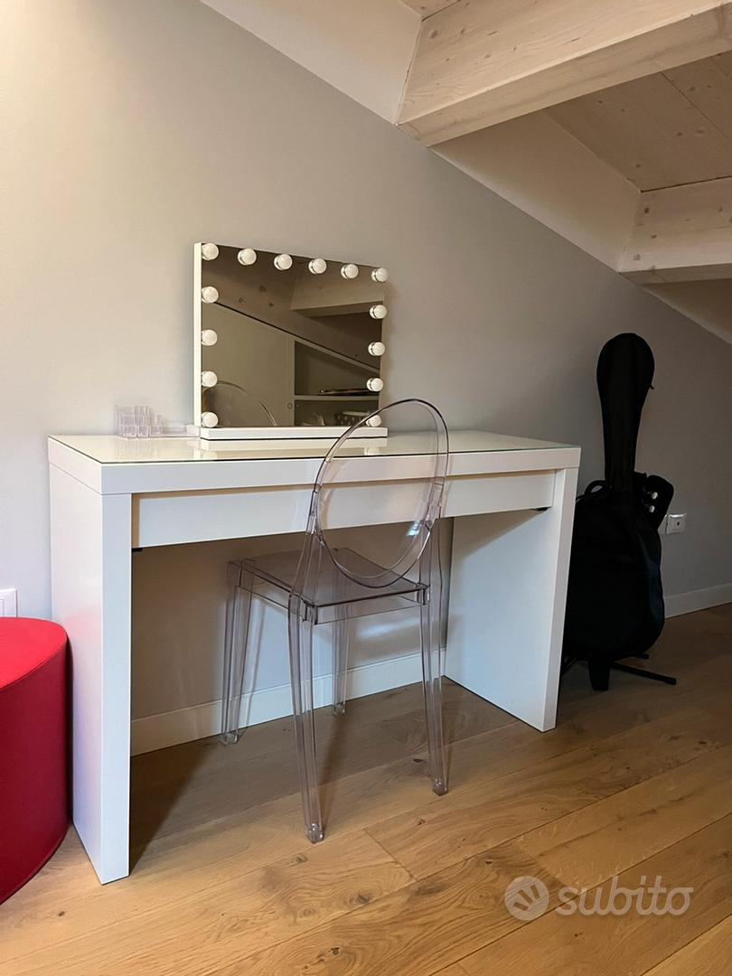 Postazione trucco Arredamento e Casalinghi In vendita a Ascoli