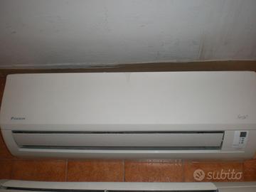 Split 12000 BTU pompa di calore DAIKIN Siesta