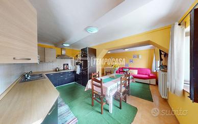 TERRATETTO VIA CASE SPARSE-CANALE