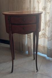 tavolino vintage  in legno con intarsi