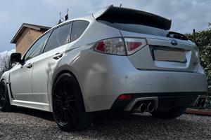 Subaru impreza STI  Hatchback del 2010