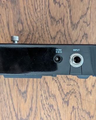 Accordatore a pedale RockTuner PT2 per chitarra/ba