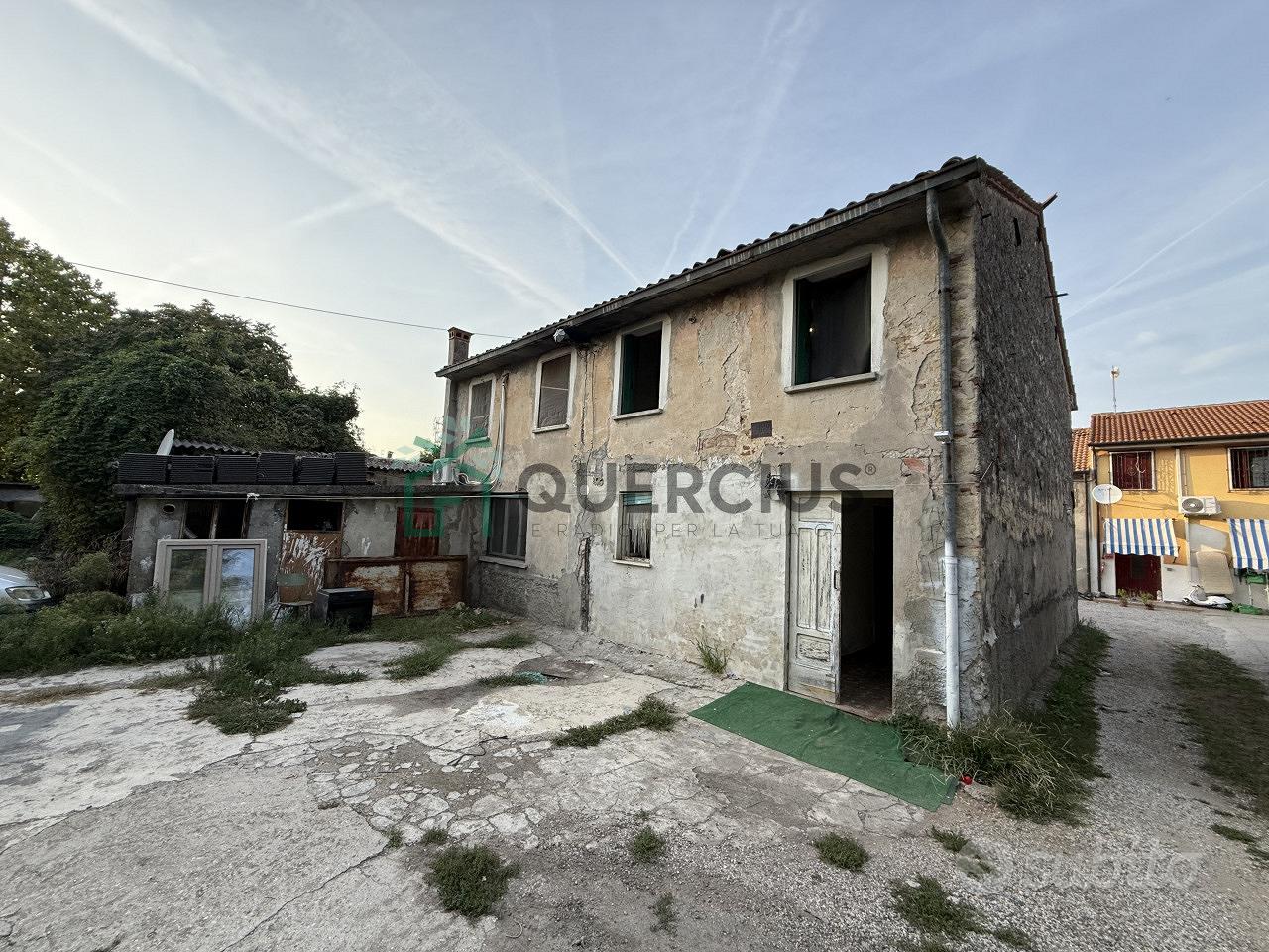 Rustico a Zimella (VR) - Vista 2