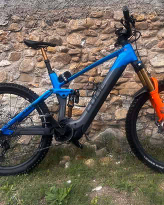 CUBE STEREO HYBRID 160 HPC ACTIONTEAM 750 2022