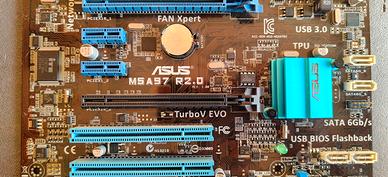 Combo scheda madre amd , CPU,RAM 8gb