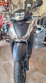 Honda SH300