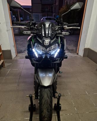 kawasaki Z 900 2024