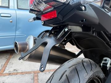 Portatarga regolabile Lightech Bmw F800r