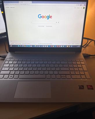 Splendido PC portatile HP con borsa porta pc