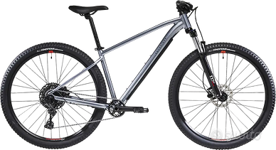 Mountain bike Rockrider explore 520 come NUOVA