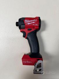 Milwaukee Avvitatore ad impulsi ONEID3 M18