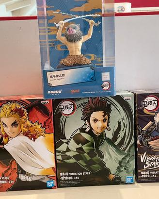 Statuette demon slayer con scatole originali