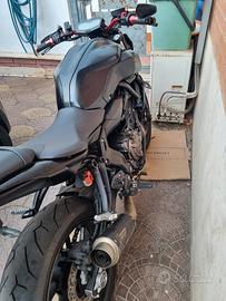 yamaha MT-07