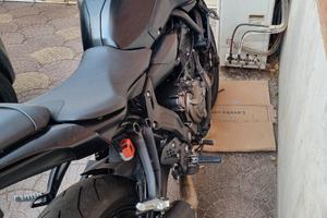 yamaha MT-07