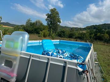 Piscina Bestway 9,50 x 4,88. Disp. Fine agosto