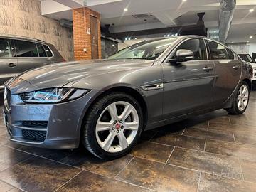 Jaguar XE 2.0 D 180 CV AWD aut. Prestige Business 