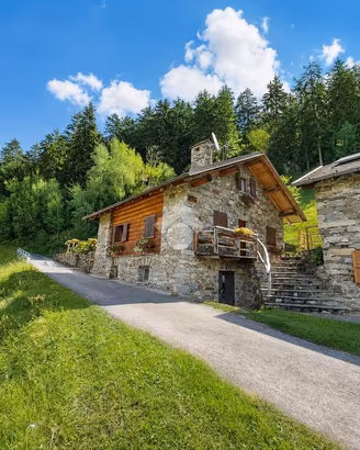 CASA INDIPENDENTE A GROSIO