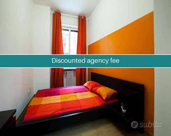 Stanza in appartamento di 166 m² a Milano