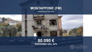 Immobile in asta di 199 m² con più di 5 locali a M
