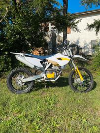 HUSQVARNA 250 FE