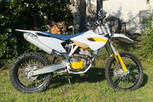 HUSQVARNA 250 FE