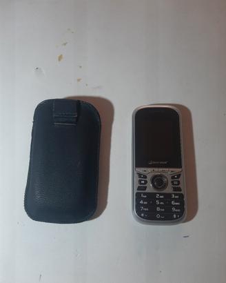 cellulare glamour solaire plus