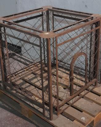 Cuccia per animali in ferro