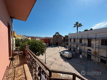 Indipendente con Cortile, Balcone e Box