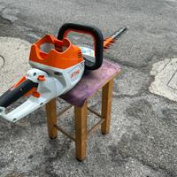 Tagliasiepi Stihl a batteria