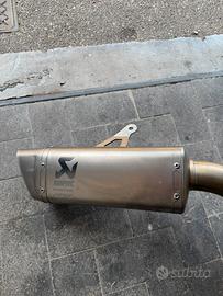 SISTEMA DI SCARICO R9 FULL AKRAPOVIČ