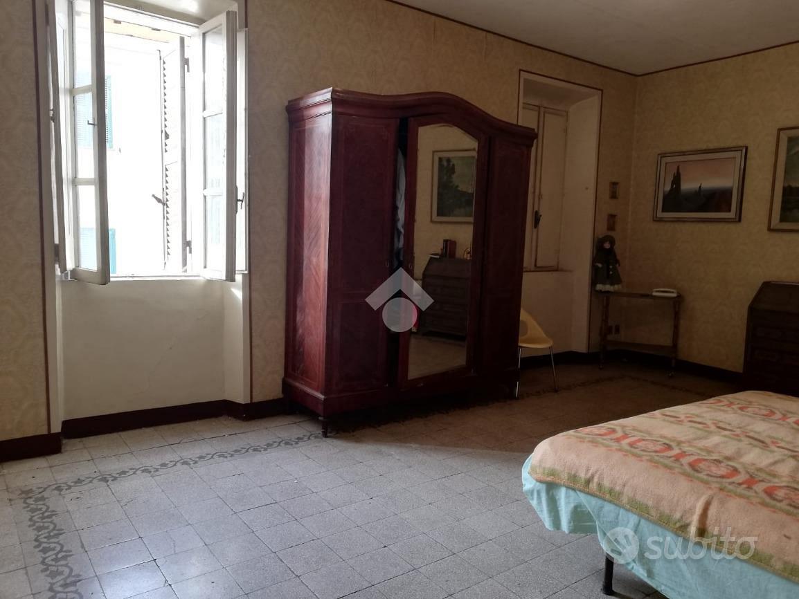 3 LOCALI A SAN VITO ROMANO - Vista 3