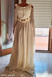 Vestito da sposa vintage con velo lungo, tg 42