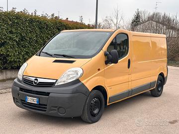 Opel Vivaro 2.0 Diesel 6 Marce Euro 5B